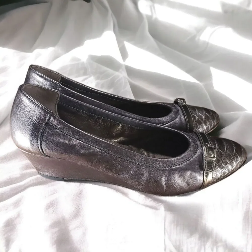AGL Balletcore Low Wedge Pump metallic Pewter Snakeskin Cap Toe